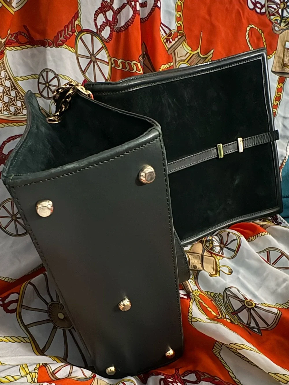 Camille Vost Detached topDark Green Suede and leather crossbody with Gold accent